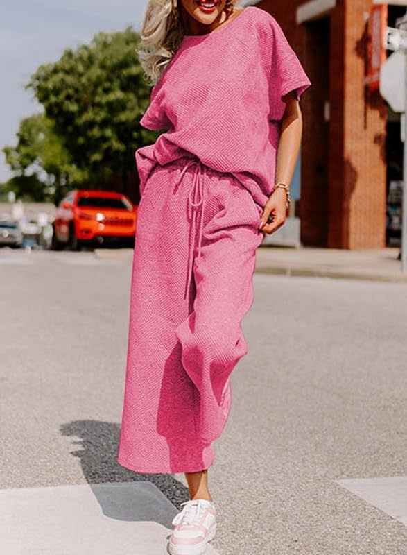 Casual two-piece set in pink - women's oversized top and wide-leg pants outfit
