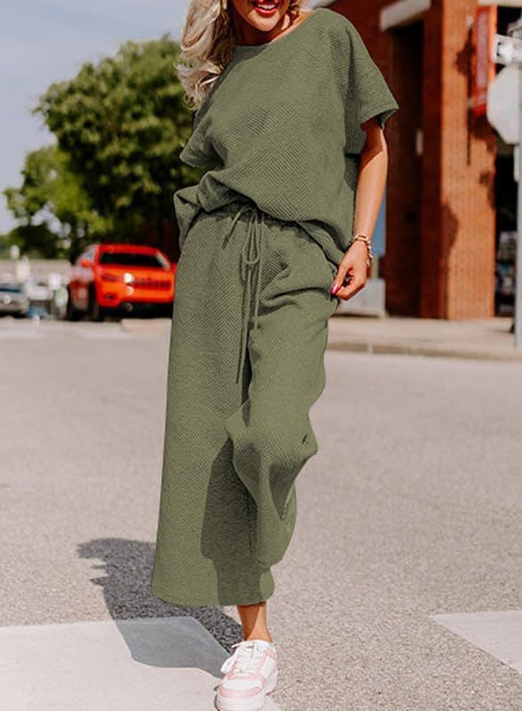 Casual two-piece set in olive gray - women's oversized top and wide-leg pants outfit