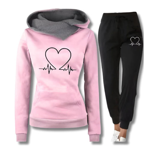 Women's hoodie and pants tracksuit set - pink colorway with heart print